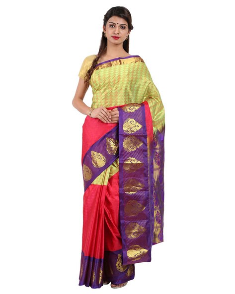 CLASSICATE from the house of The Chennai Silks Women's Coral Pure  Kanchipuram Silk Saree With Blouse - CLASSICATE from the house of The Chennai  Silks - 2938104