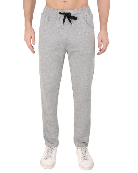 Buy online Black Solid Joggers Track Pant from Sports Wear for Men by Mountain  Colours for ₹559 at 76% off | 2024 Limeroad.com