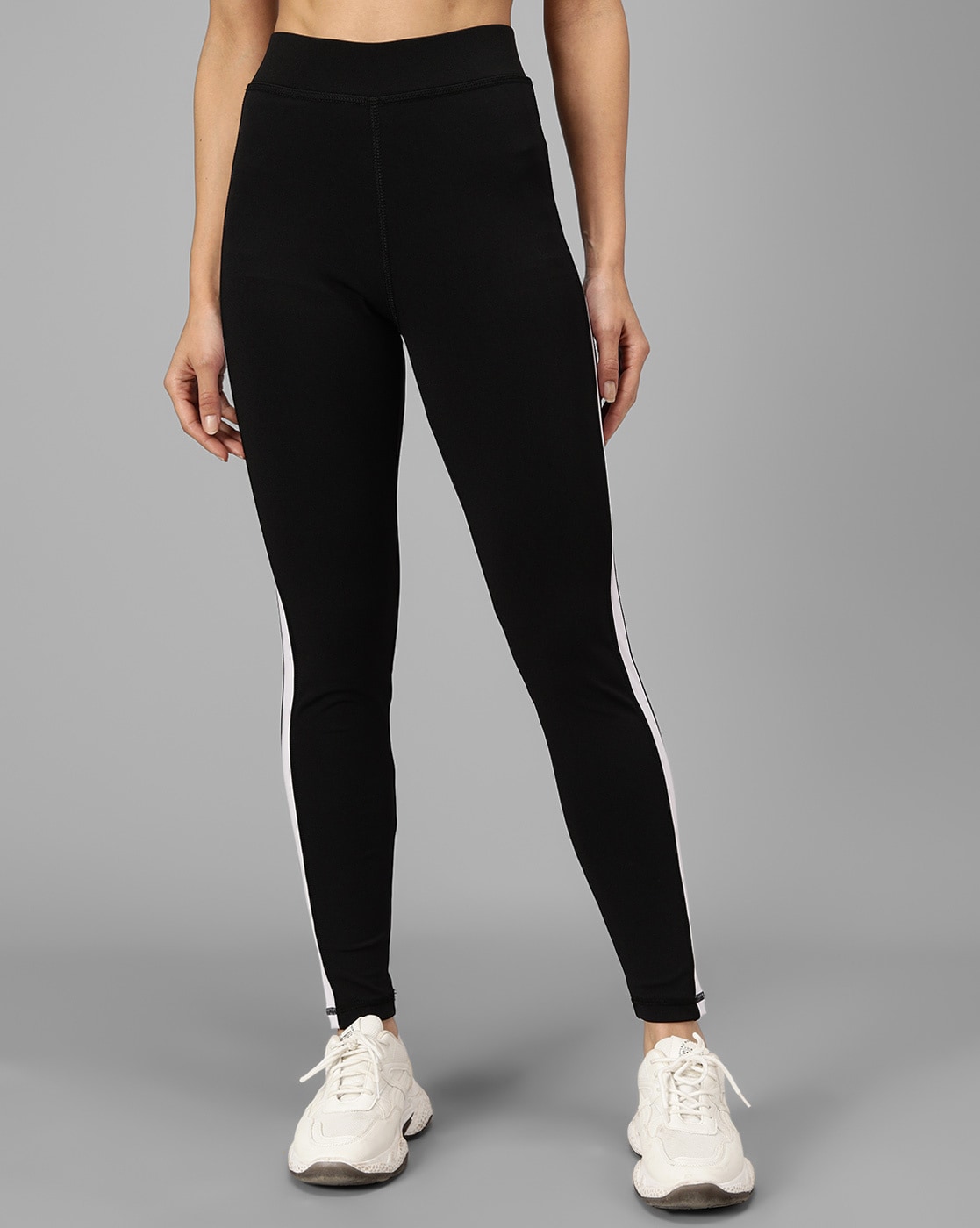 Ankle-Length Sports Leggings with Mesh Panel