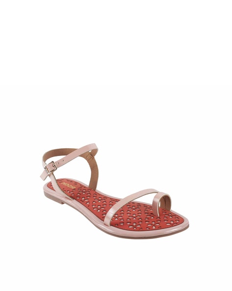 Toe-Ring Flat Sandals with Buckle Strap