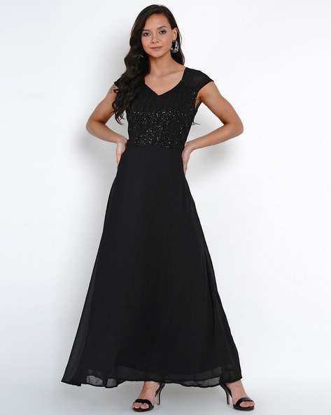 Black Cap Sleeve Maxi Dress With Lace