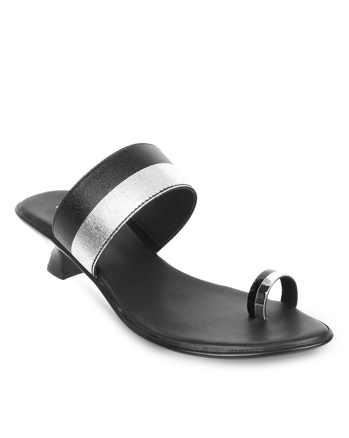 Black Metallic Buckle Toe-Ring Sandals - CHARLES & KEITH LV