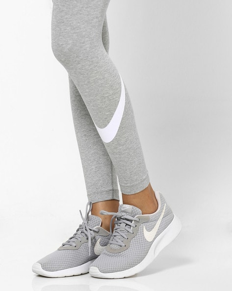 Nike Pro Dri-FIT Women's Mid-Rise Full-Length Graphic Training Leggings.  Nike IN