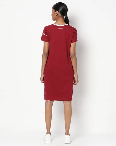 red dress with converse