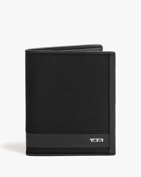 Tumi passport shop holder sale