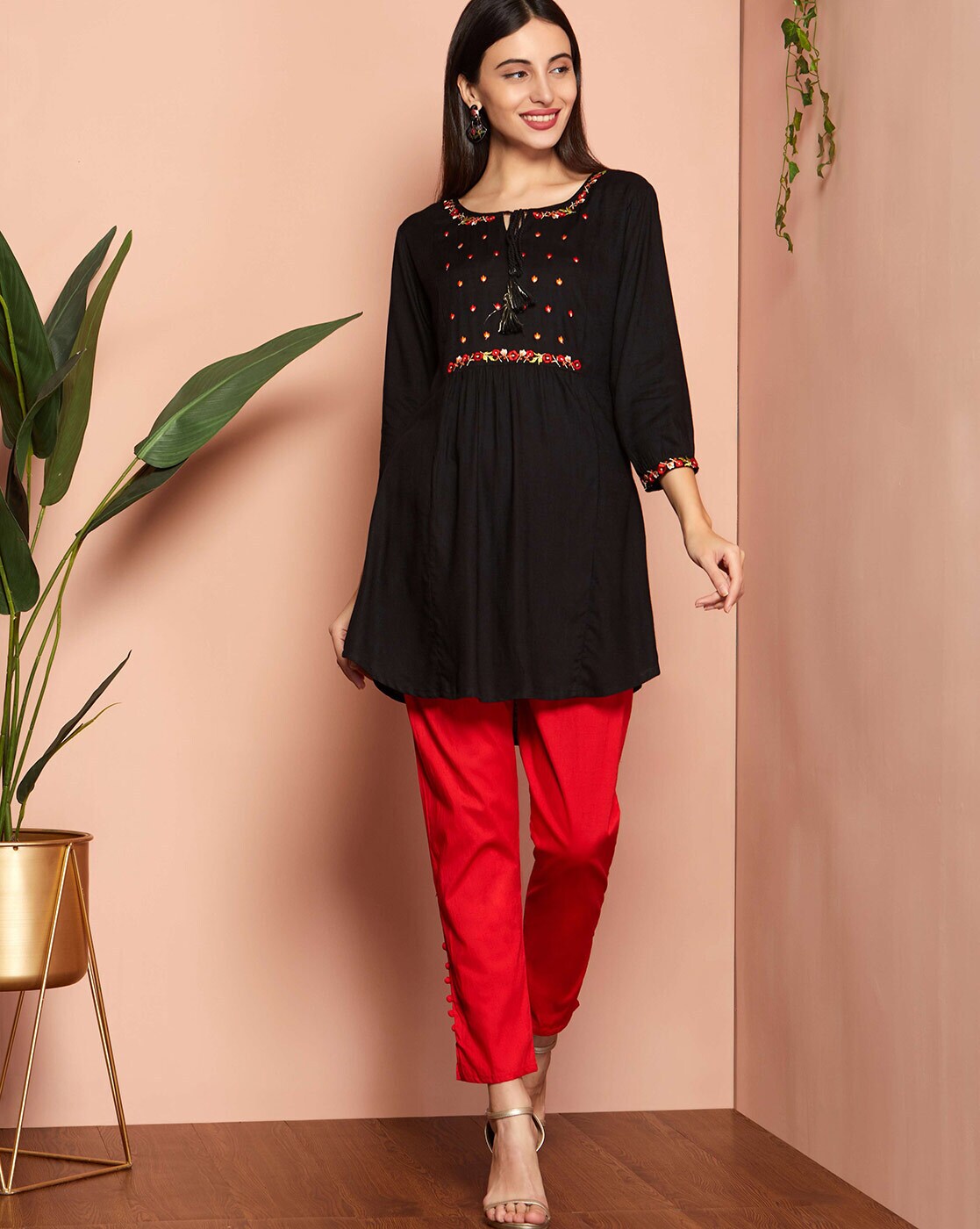 V Shape Kurti – Rui Boutique Mumbai