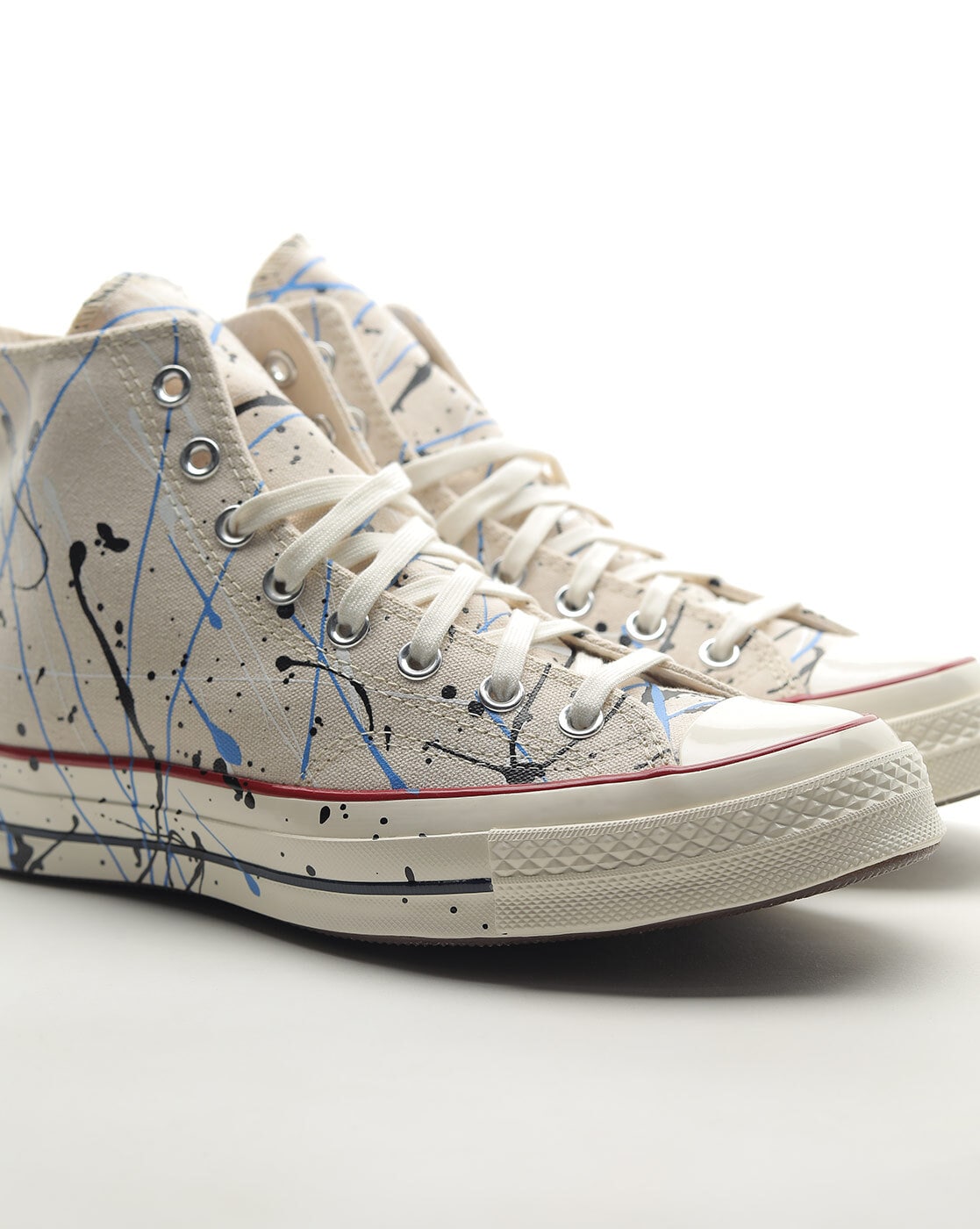 Off white hotsell color converse