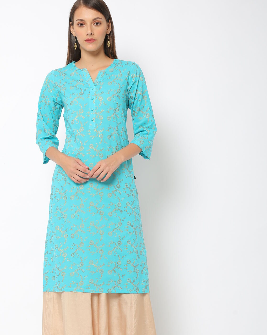 Rs.1399 *Dispatch Ready* Adding a splash of colour to your wardrobe is much  needed for the season! 🌼🌼🌼🌼🌼🌼🌼🌼 *Pure Cotton kurti hand… | Instagram