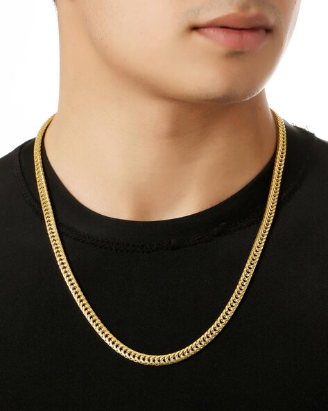 Villain deals gold chain