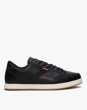 levis shoes black