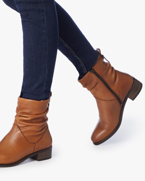 dune pagers tan boots