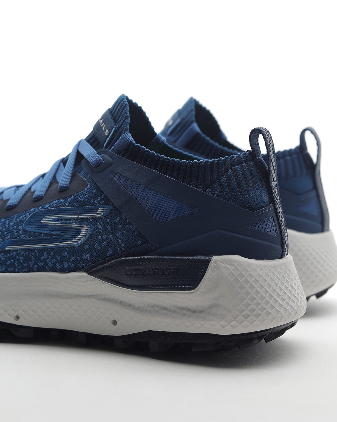 Skechers max hotsell trail 5