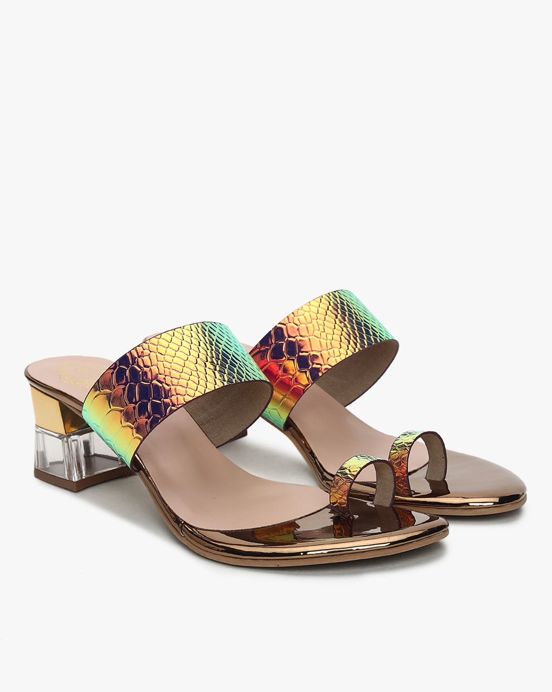 Color discount block sandals