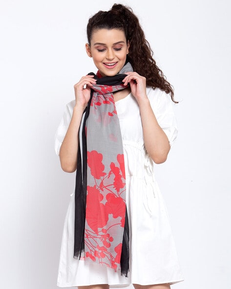 Floral Print Stole Price in India