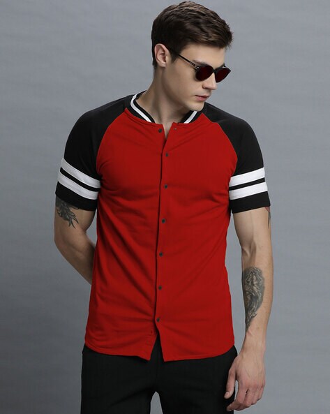 button neck t shirt