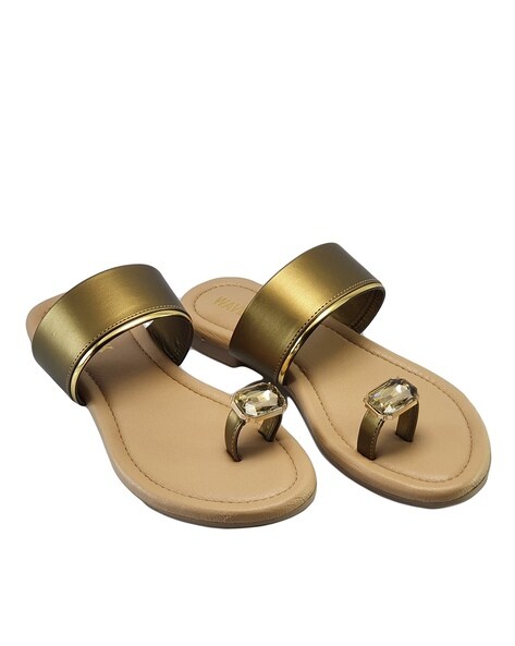 Jeweled toe ring online sandals