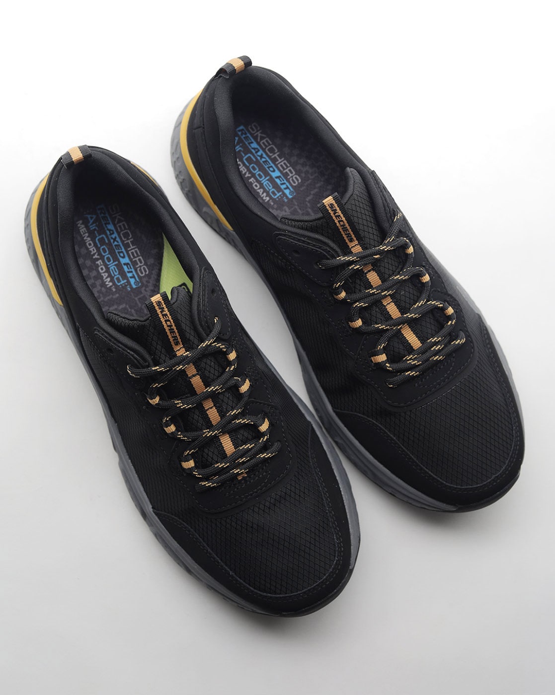 skechers men's ryebeck manzer sneaker