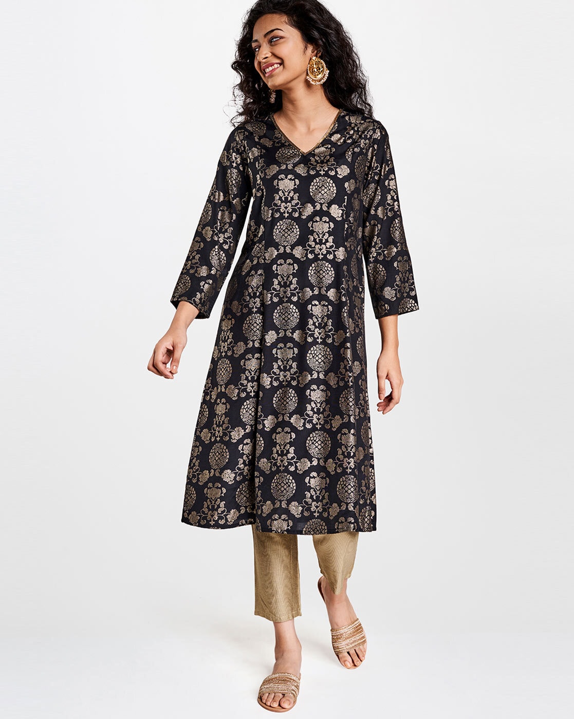 Buy ANUSHIL Women Cotton Cambric V Neck 3/4th Sleeves Printed Kurti with  Golden Lace Work(Colour- Black, Size- S) Online at Best Prices in India -  JioMart.