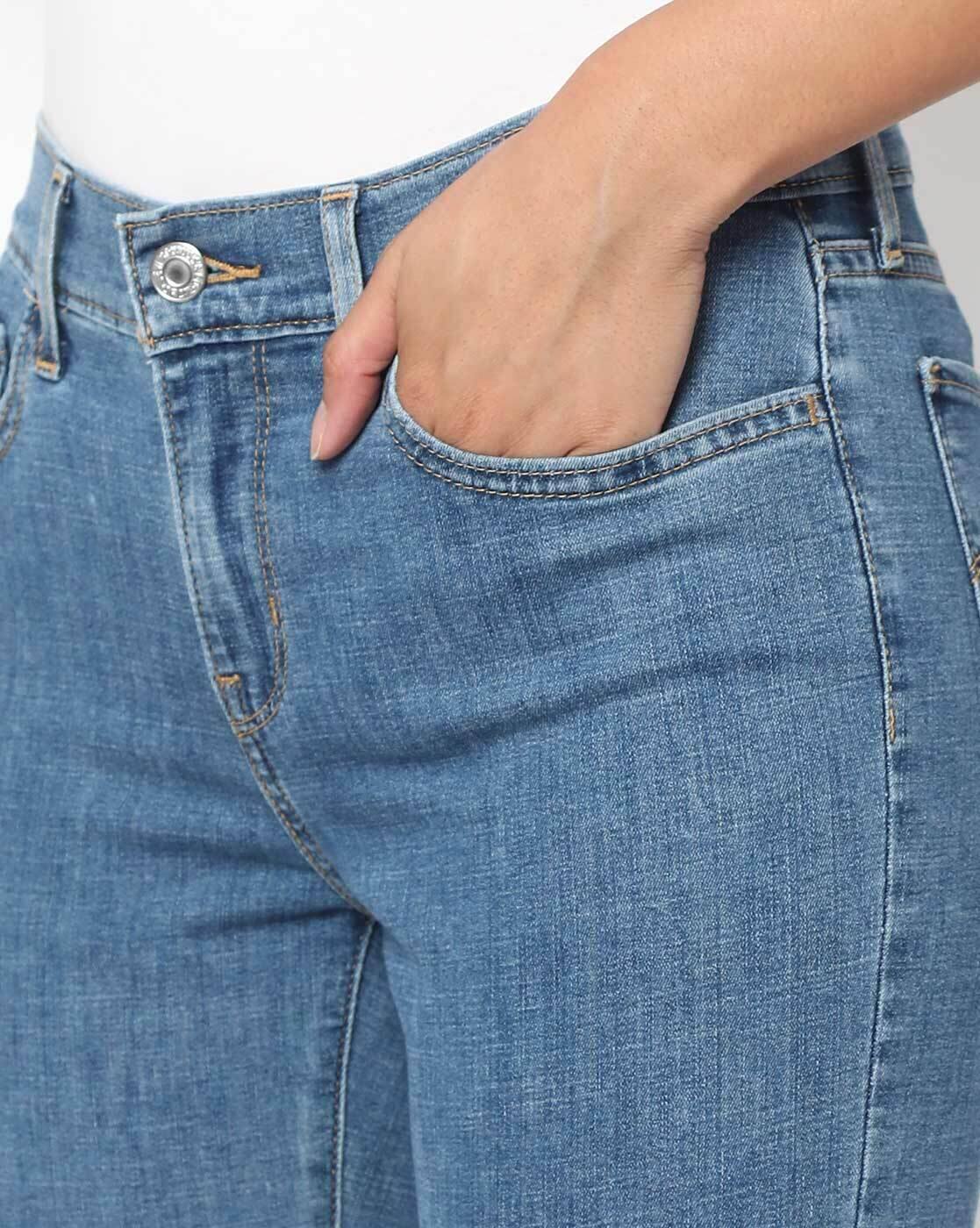 Buy Blue Jeans \u0026 Jeggings for Women by LEVIS Online | Ajio.com