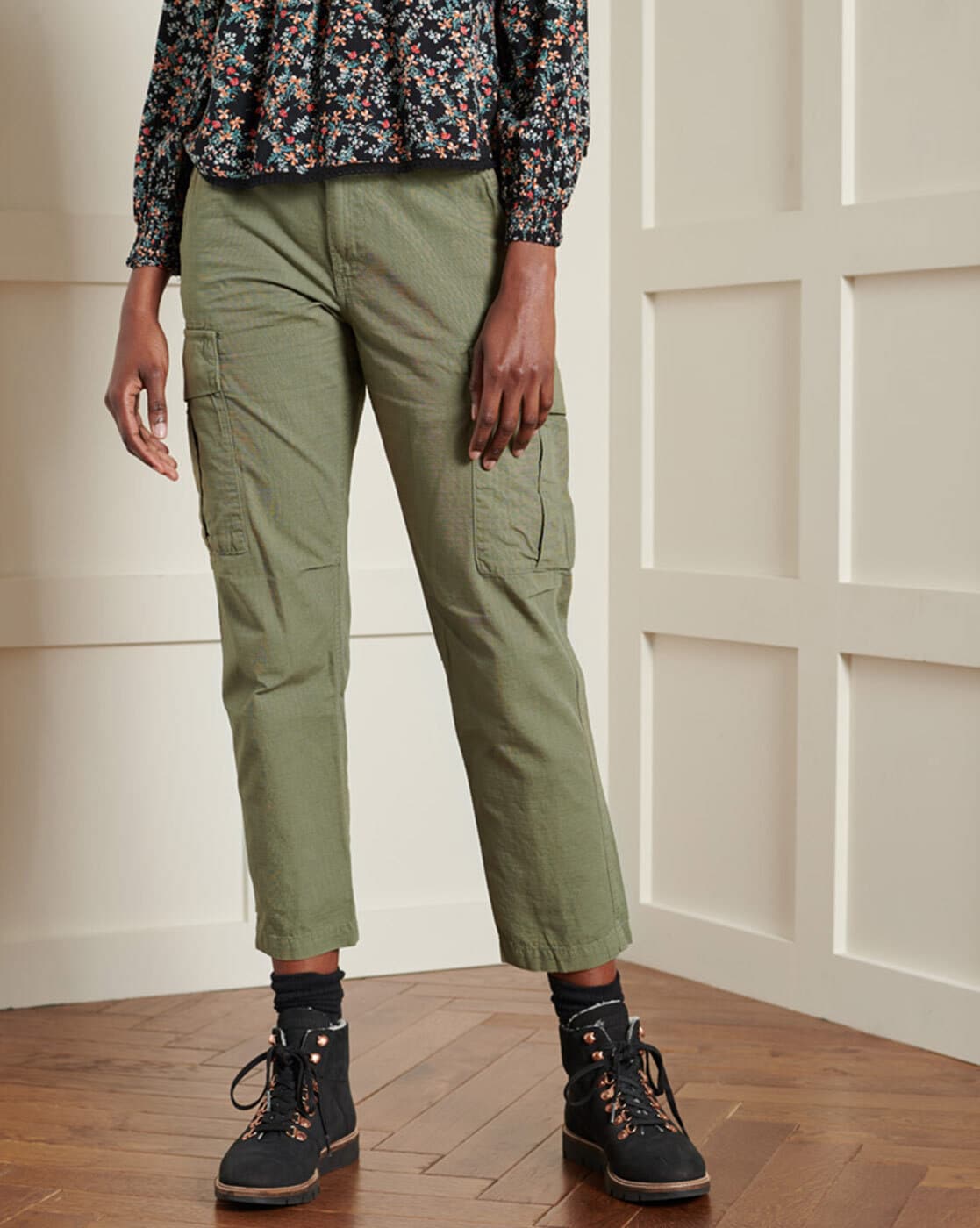 Buy Olive Trousers & Pants for Women by Colin's Online | Ajio.com