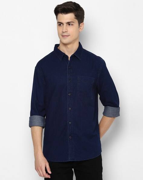 American Eagle Outfitters 