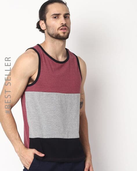 sleeveless t shirt mens myntra
