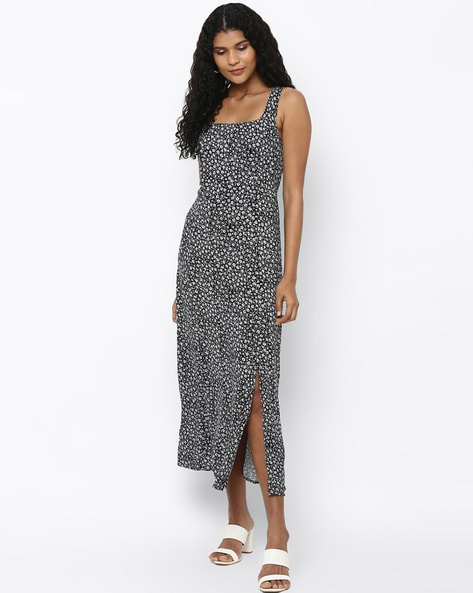 American Eagle Outfitters AE Smocked Bodice Maxi Dress | Maxi dress, Ladies  dress design, Fashion