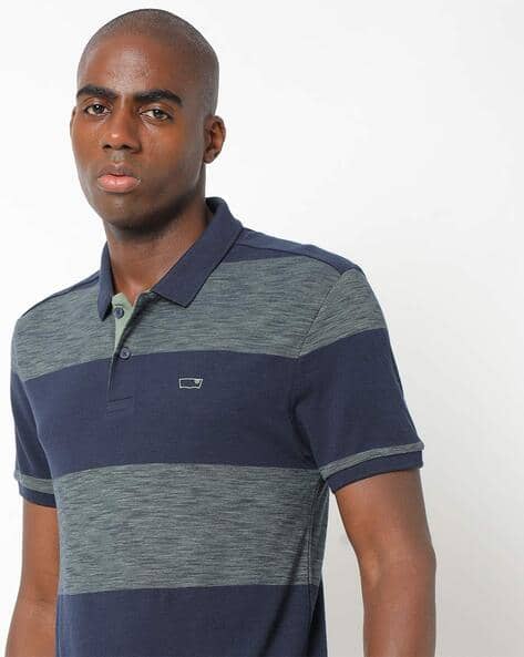 Grey Tshirts for Men by LEVIS 