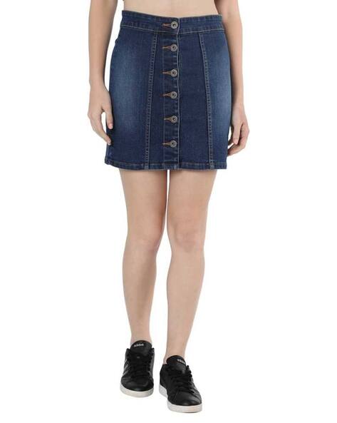 Button-Down Straight Skirt