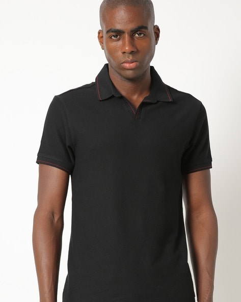 Buy Black Tshirts for Men by LEVIS Online 