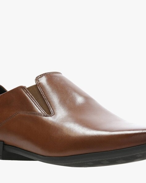 Buy Tan Formal Shoes for Men by CLARKS | Ajio.com