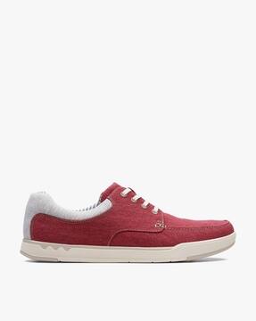 clarks red shoes
