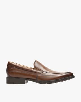 clarks shoes for men