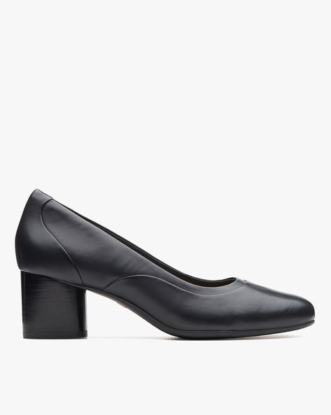 clarks women's court shoes