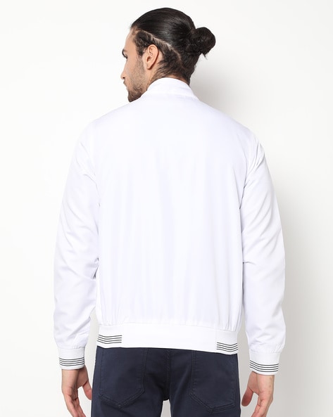 white T-shirt for men | Mufti Jeans