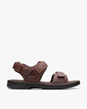 clarks leather sliders