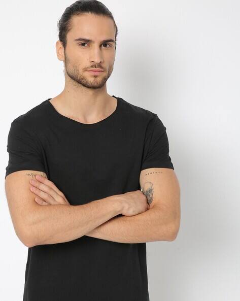 Buy Black Tshirts for Men by Defacto 