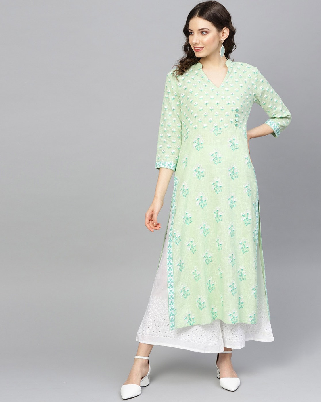 Buy Green Kurtis & Tunics for Women by Raiyani Fashion Online | Ajio.com
