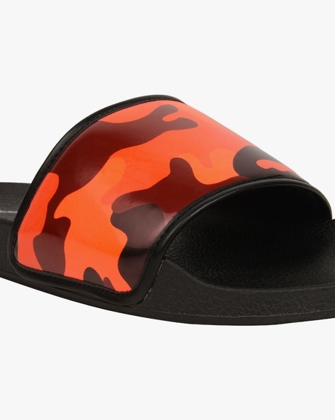 Steve madden camo discount slippers