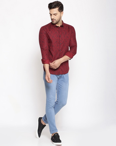 Top 36 maroon shirt blue jeans Update - NaiHuou.Com