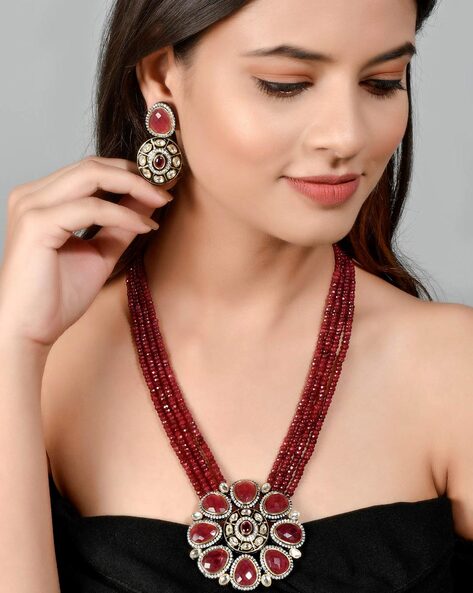 maroon stone necklace