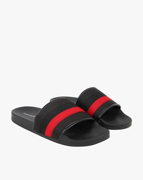 steve madden black flip flops