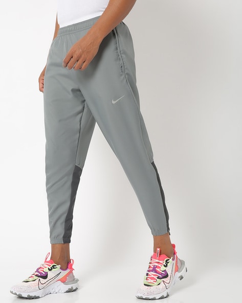 Essential Woven Running Pants
