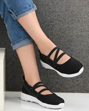 casual black slip on shoes womens