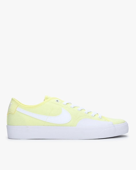 Men's Yellow Shoes. Nike UK