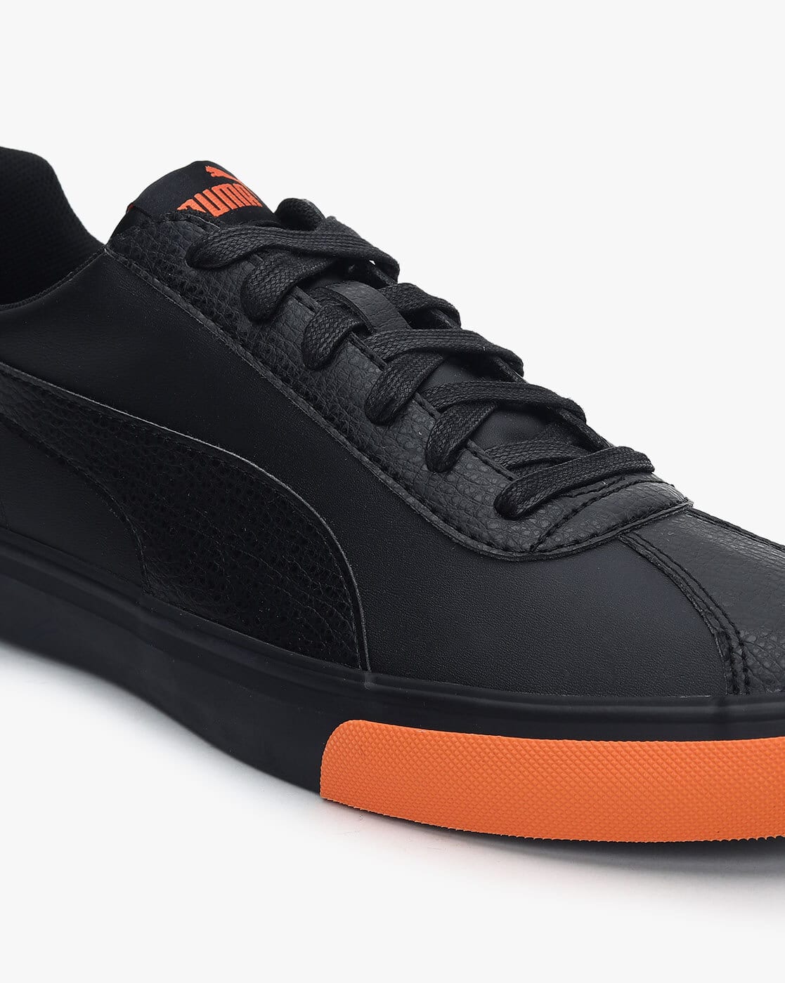 Buy black Casual Shoes for Men by Puma 