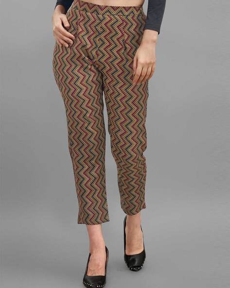 Grey microhoundstooth cigarette pants with 5  Roberto Verino