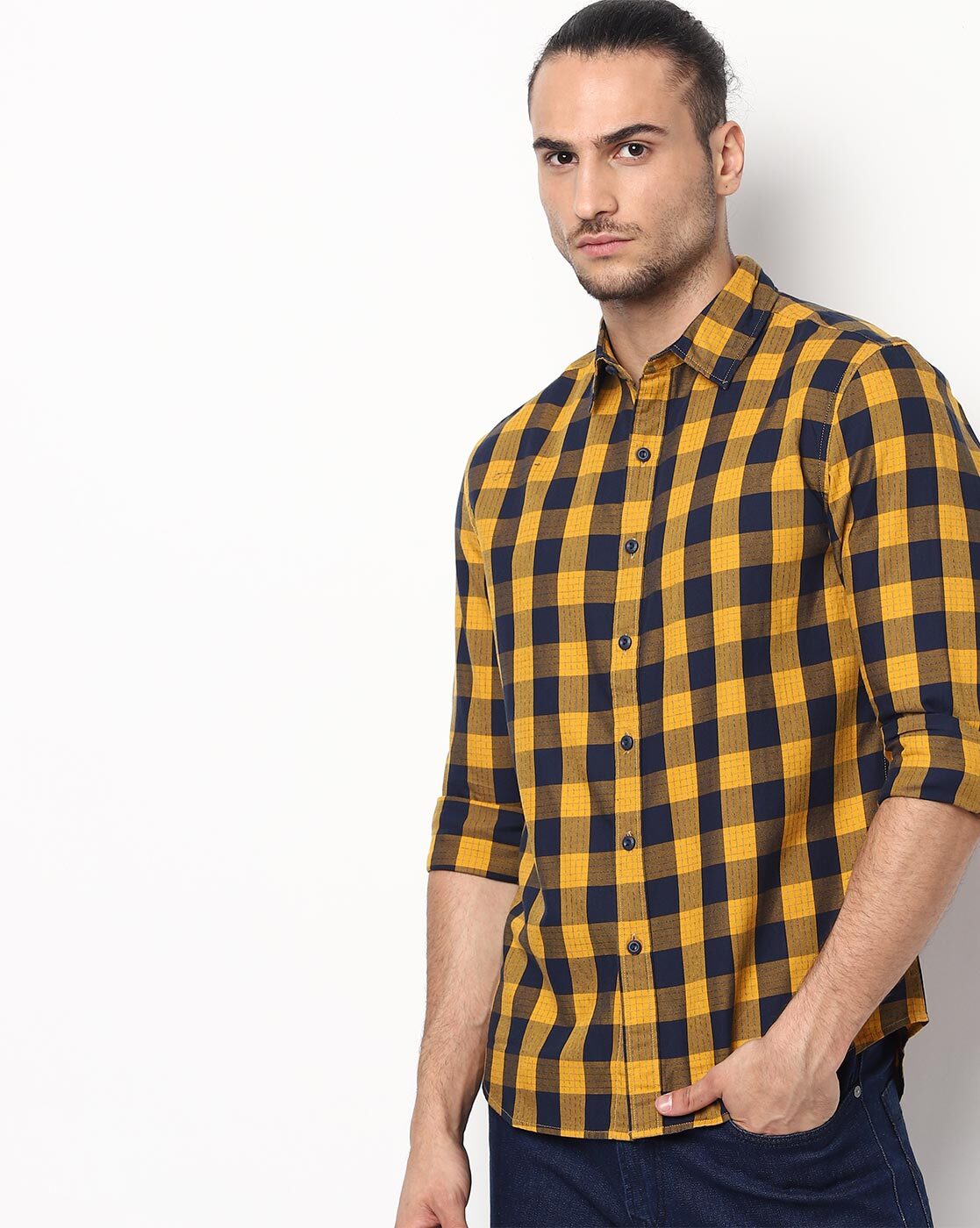 Yellow deals levis shirt