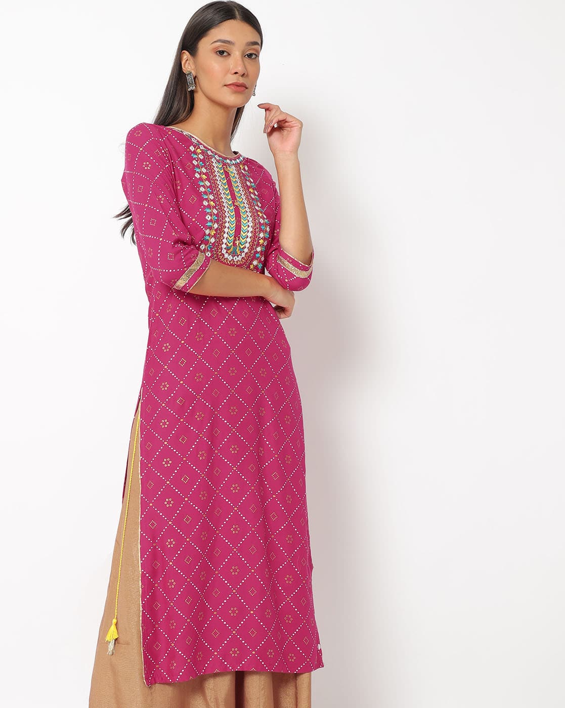 Buy Pink Kurtas for Women by DIYA 