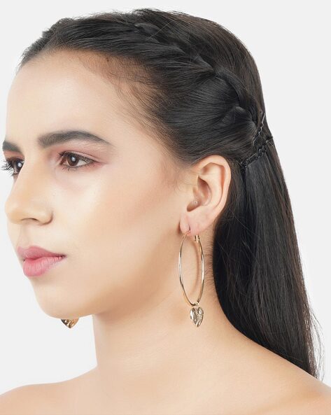 Buy Ishhaara Big Pearl Hoop Earrings For Women And Girls Online at Best  Prices in India - JioMart.